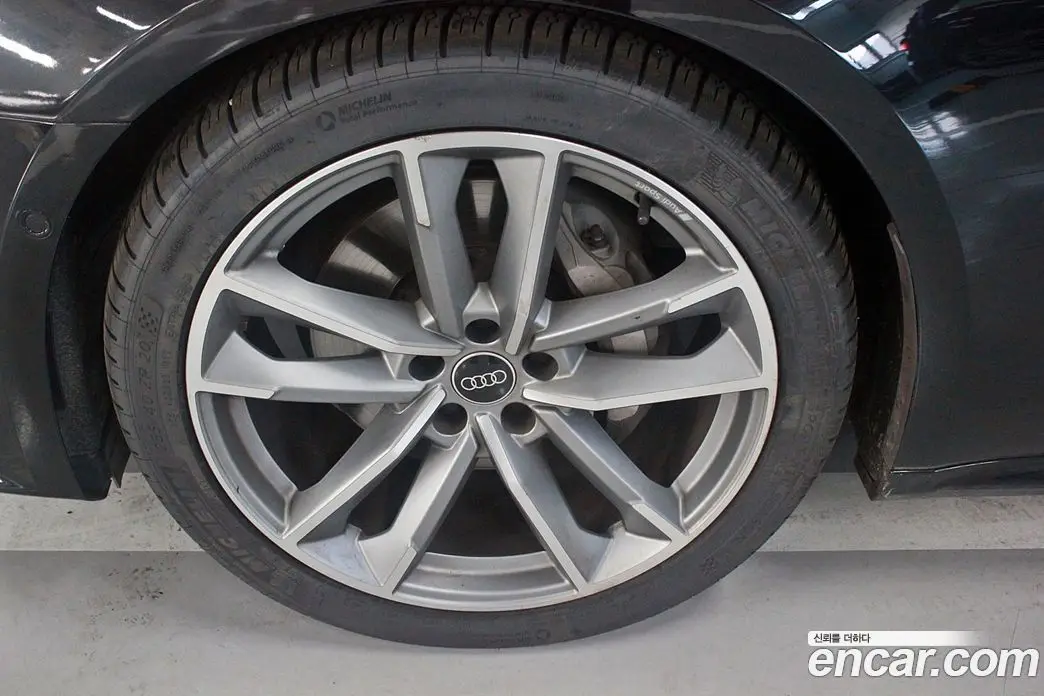 Audi A7 2023 3.0 автомат (гидро), фото 5