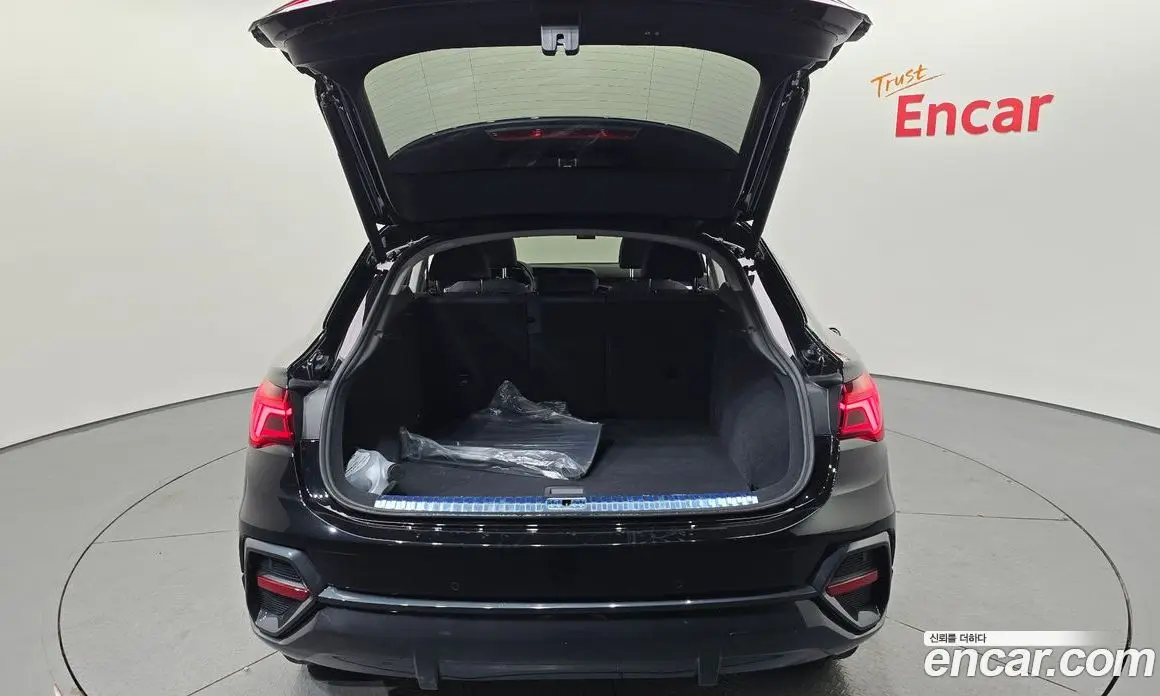 Audi Q3 2020 2.0 автомат (гидро), фото 25
