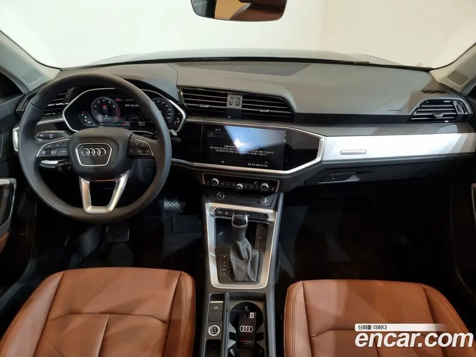 Audi Q3 2025 2.0 автомат (гидро), фото 7