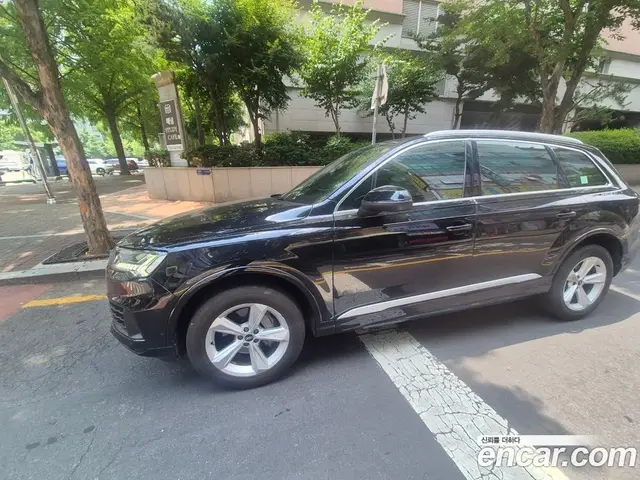 Audi Q7 2021 3.0 автомат (гидро), миниатюра 5
