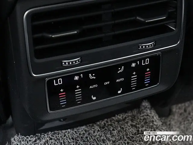 Audi Q7 2023 3.0 автомат (гидро), миниатюра 12