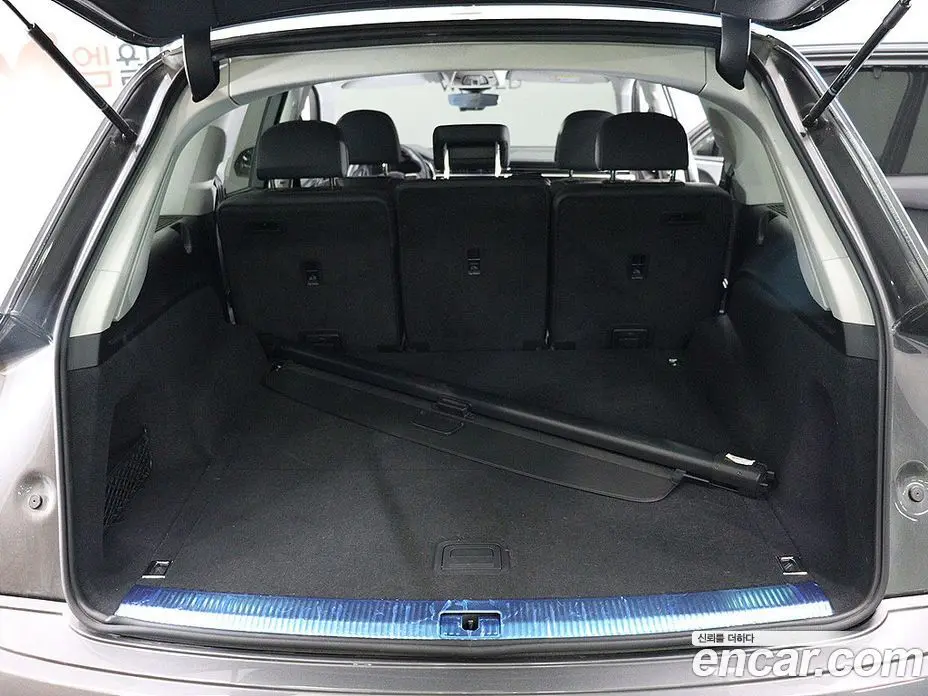 Audi Q7 2023 3.0 автомат (гидро), фото 5