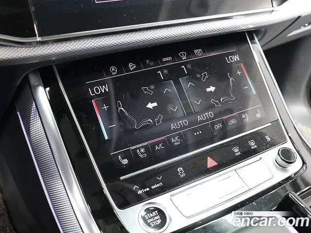 Audi Q7 2023 3.0 автомат (гидро), миниатюра 9