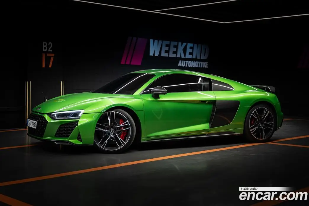 Audi R8 2021 5.2 автомат (гидро), фото 3