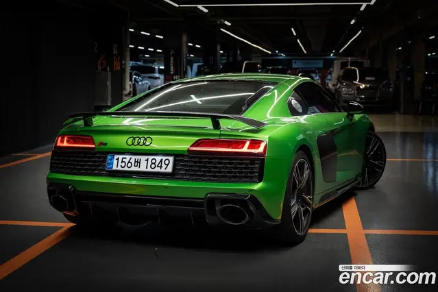 Audi R8 2021 5.2 автомат (гидро), миниатюра 4