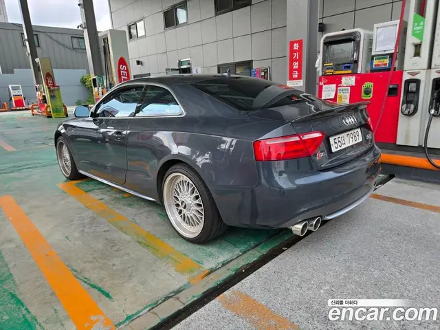 Audi S5 2009 4.2 автомат (гидро), миниатюра 4