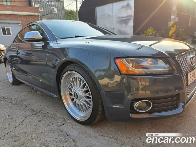 Audi S5 2009 4.2 автомат (гидро), миниатюра 10