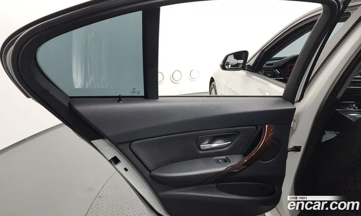 BMW 3 серия 2012 2.0 автомат (гидро), фото 14
