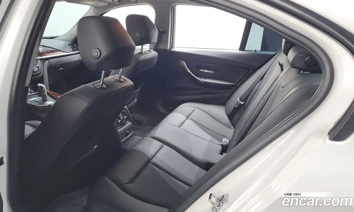 BMW 3 серия 2012 2.0 автомат (гидро), фото 16
