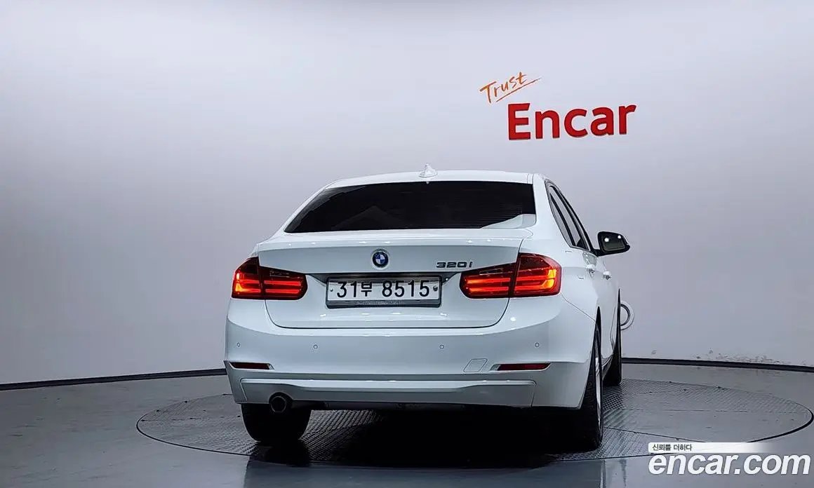 BMW 3 серия 2012 2.0 автомат (гидро), фото 3