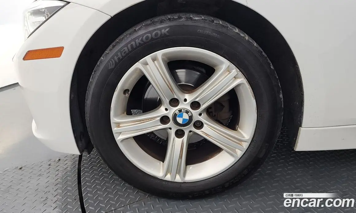 BMW 3 серия 2012 2.0 автомат (гидро), фото 4