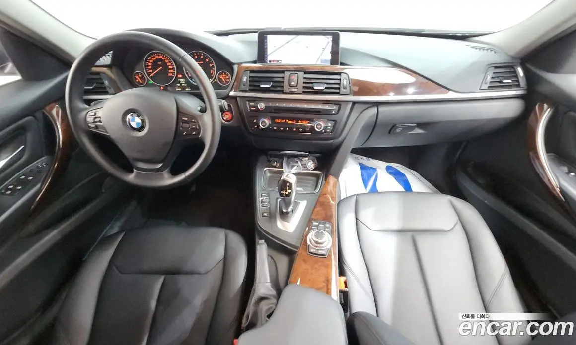 BMW 3 серия 2012 2.0 автомат (гидро), фото 9