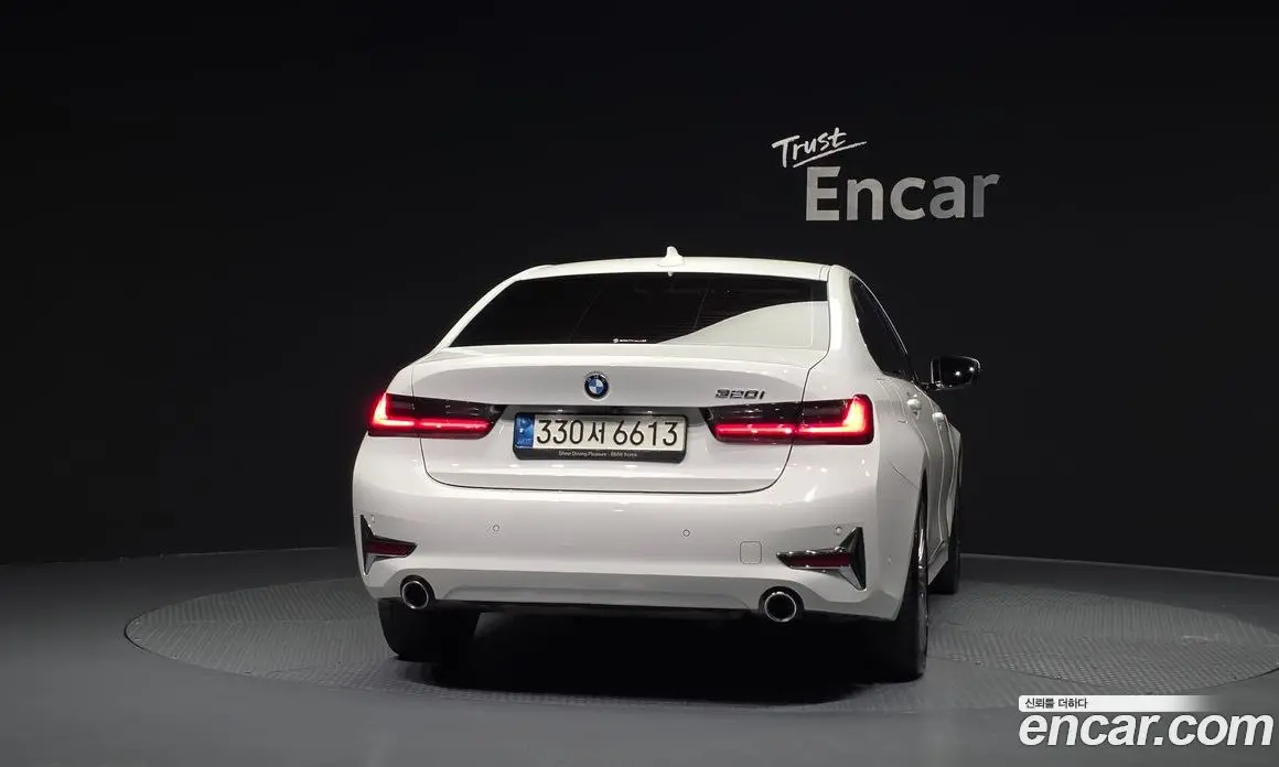 BMW 3 серия 2021 2.0 автомат (гидро), фото 4