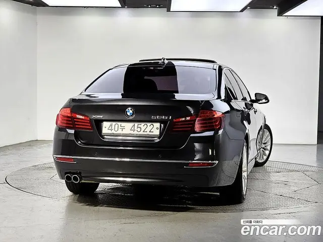BMW 5 серия 2015 2.0 автомат (гидро), миниатюра 3