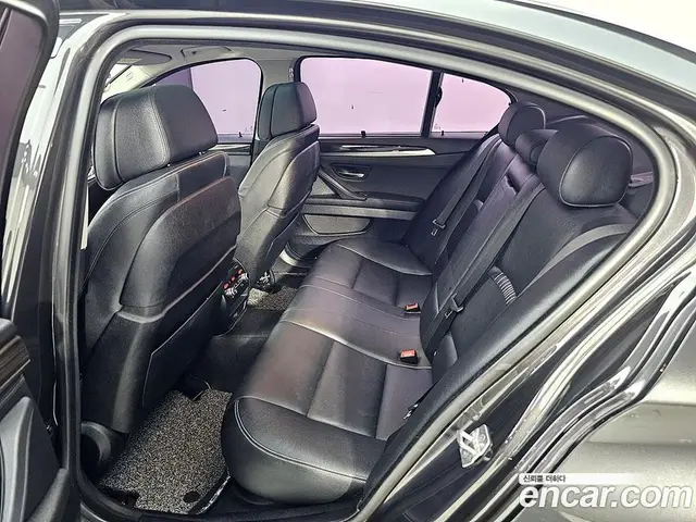 BMW 5 серия 2015 2.0 автомат (гидро), миниатюра 9