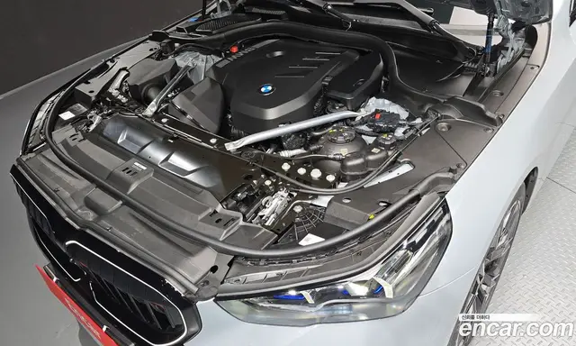 BMW 5 серия 2025 2.0 автомат (гидро), миниатюра 6
