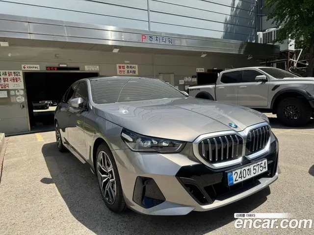 BMW 5 серия, 2026, 150 км