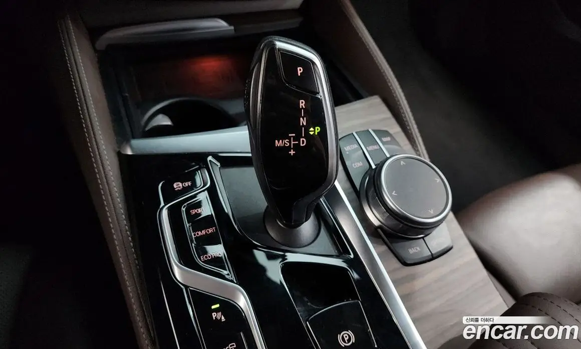 BMW 6 серия 2021 2.0 автомат (гидро), фото 12