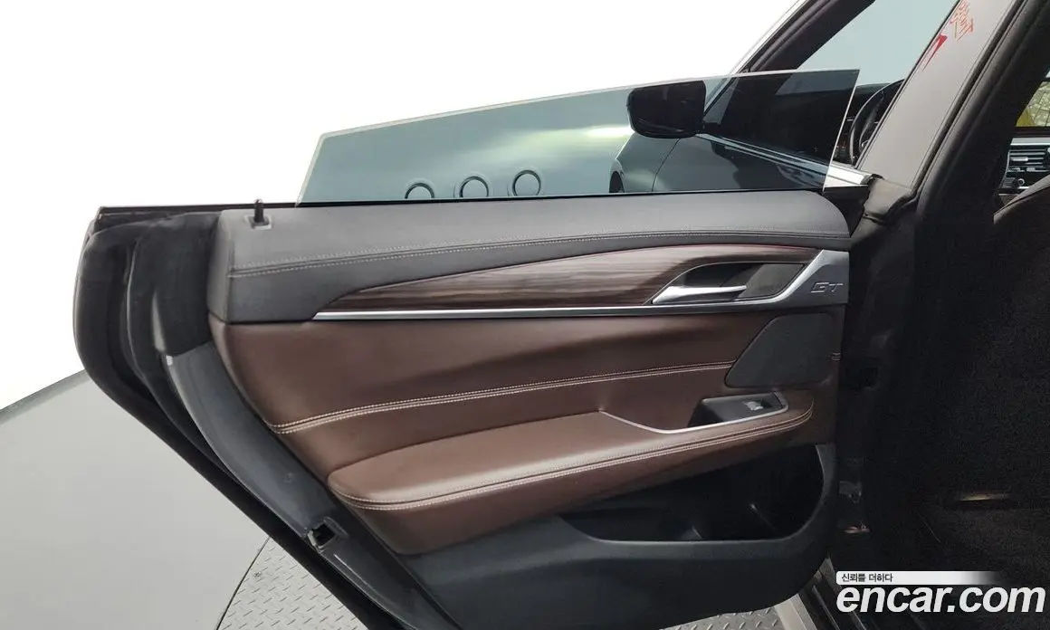 BMW 6 серия 2021 2.0 автомат (гидро), фото 15