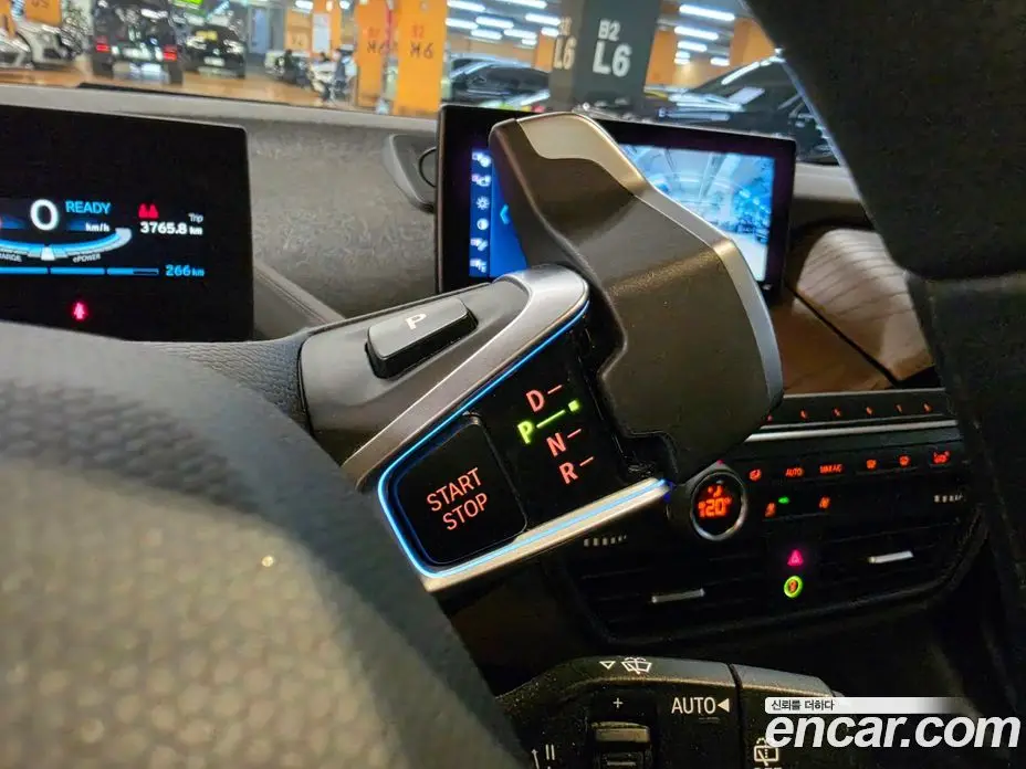 BMW i3 2021 0.1 автомат (гидро), фото 17