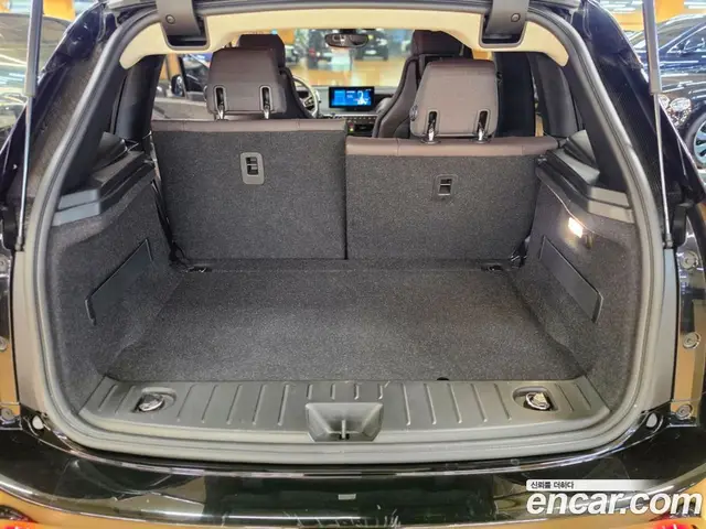 BMW i3 2021 0.1 автомат (гидро), миниатюра 9