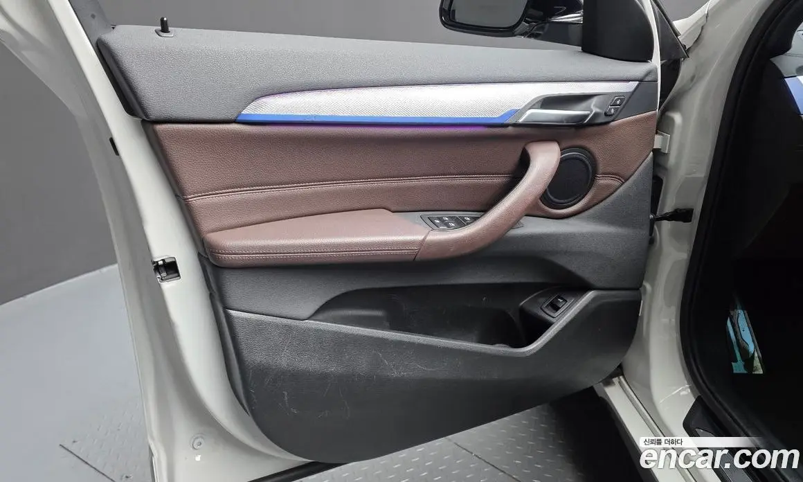 BMW X2 2023 2.0 автомат (гидро), фото 14