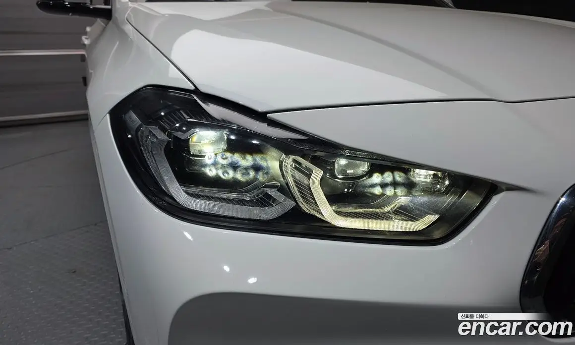 BMW X2 2023 2.0 автомат (гидро), фото 8