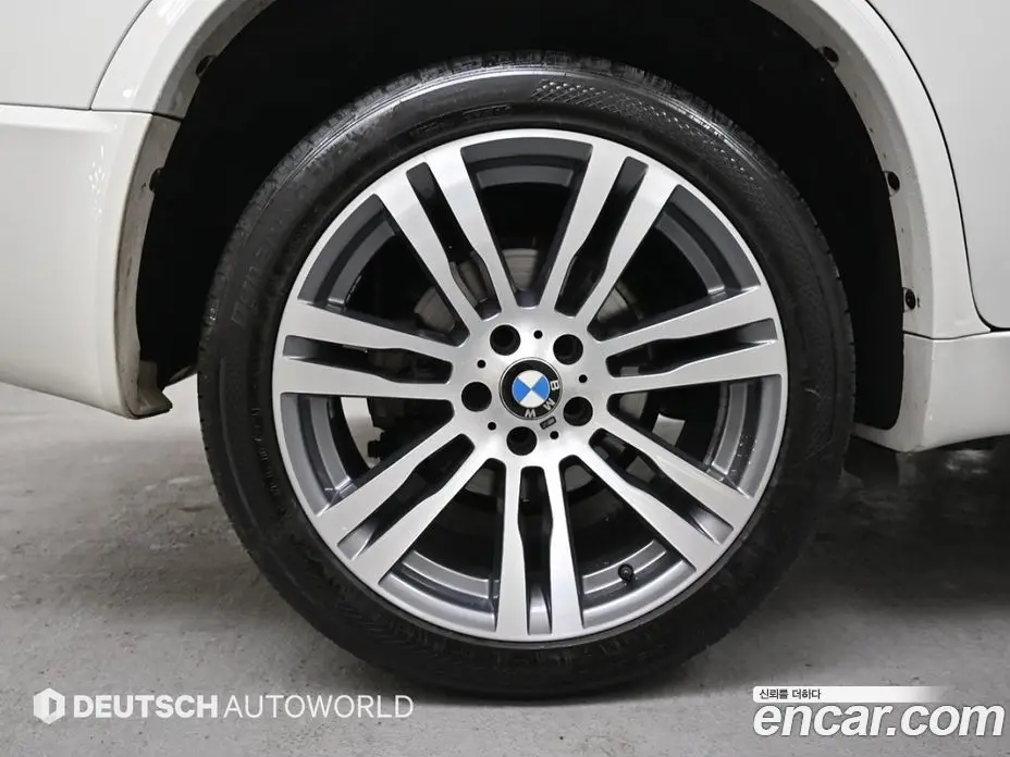 BMW X5 2013 3.0 автомат (гидро), фото 5
