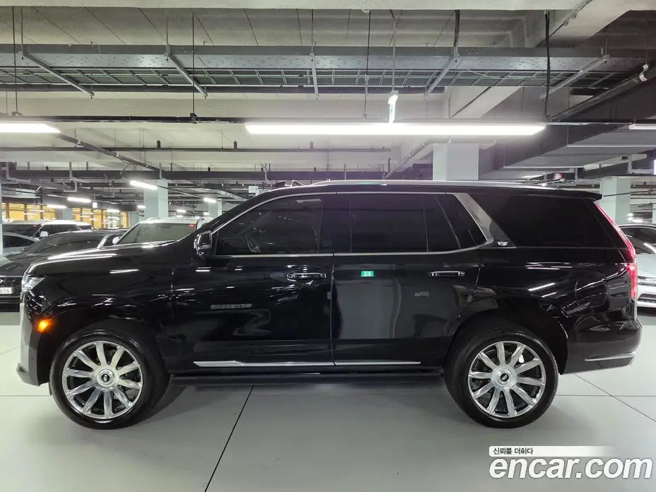 Cadillac Escalade 2023 6.2 автомат (гидро), фото 3 Cadillac Escalade 2023 6.2 автомат (гидро), фото 3
