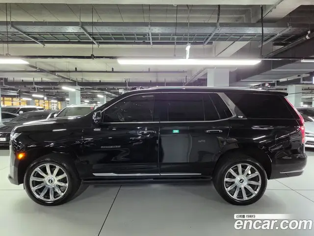 Cadillac Escalade 2023 6.2 автомат (гидро), миниатюра 3 Cadillac Escalade 2023 6.2 автомат (гидро), миниатюра 3