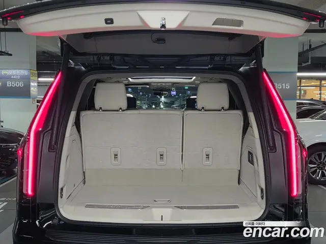 Cadillac Escalade 2023 6.2 автомат (гидро), миниатюра 6 Cadillac Escalade 2023 6.2 автомат (гидро), миниатюра 6