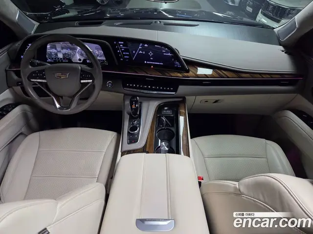 Cadillac Escalade 2023 6.2 автомат (гидро), миниатюра 7 Cadillac Escalade 2023 6.2 автомат (гидро), миниатюра 7