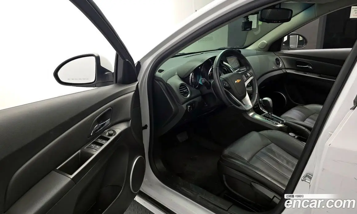 Chevrolet Cruze 2014 1.8 автомат (гидро), фото 10