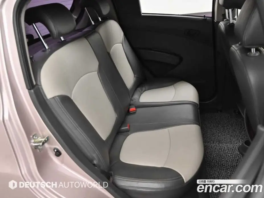 Chevrolet Spark 2012 1.0 автомат (гидро), фото 12