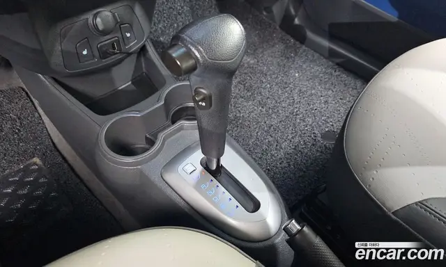 Chevrolet Spark 2014 1.0 автомат (гидро), миниатюра 12