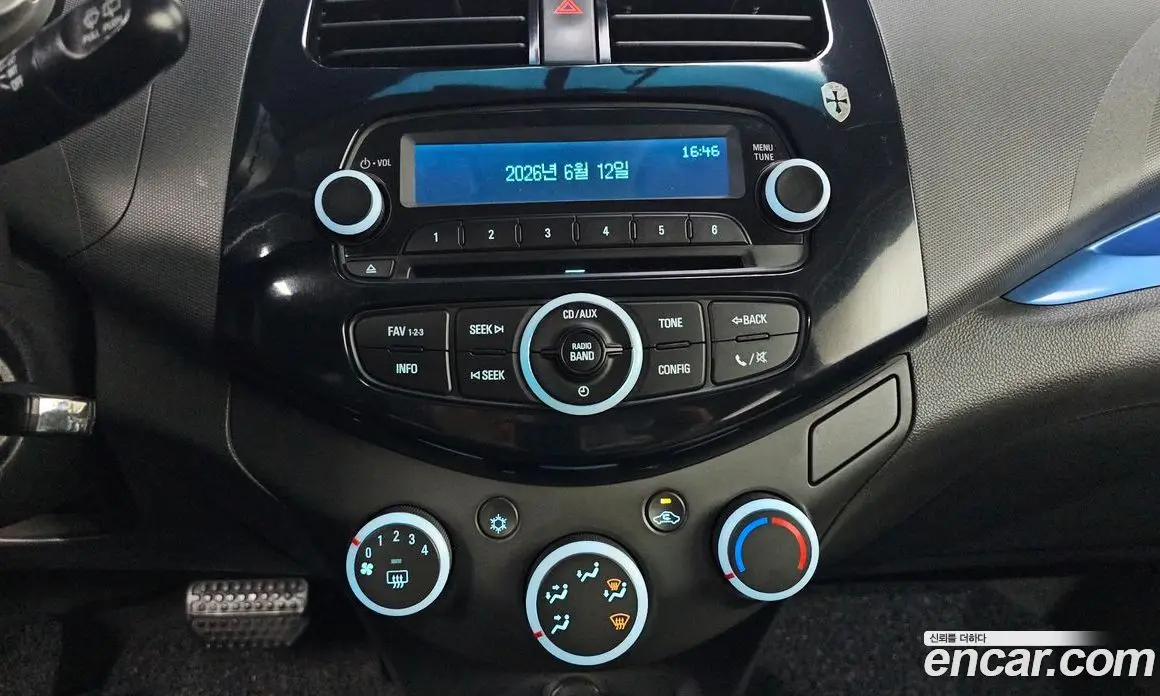 Chevrolet Spark 2014 1.0 автомат (гидро), фото 24