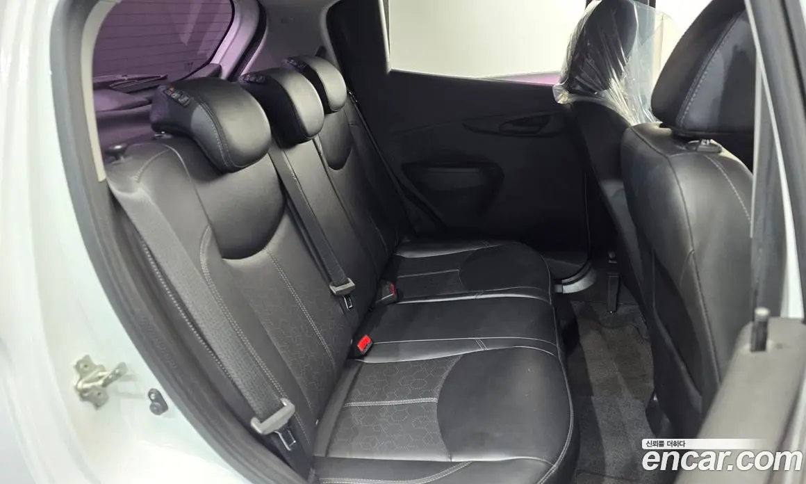Chevrolet Spark 2016 1.0 автомат (гидро), фото 17
