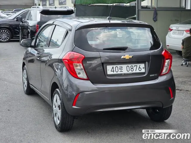 Chevrolet Spark 2016 1.0 автомат (гидро), миниатюра 5
