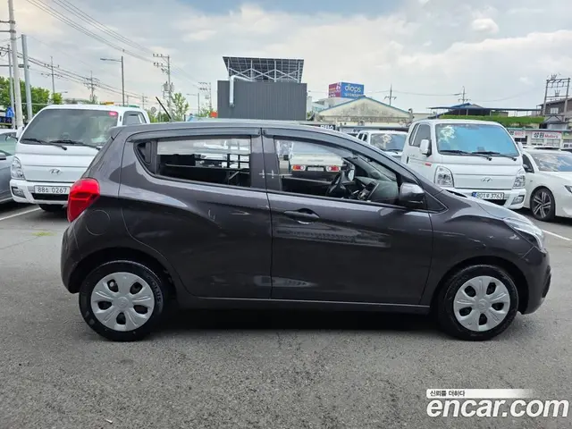 Chevrolet Spark 2016 1.0 автомат (гидро), миниатюра 8