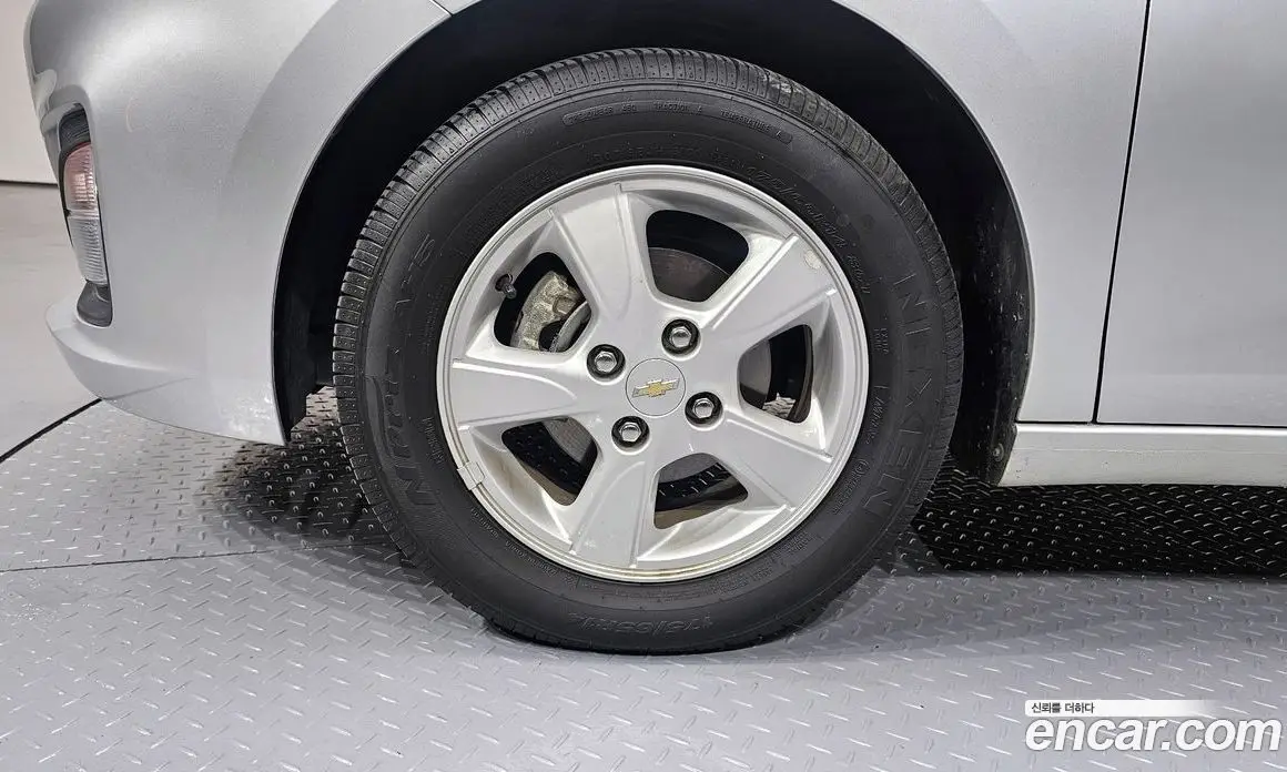 Chevrolet Spark 2021 1.0 автомат (гидро), фото 5