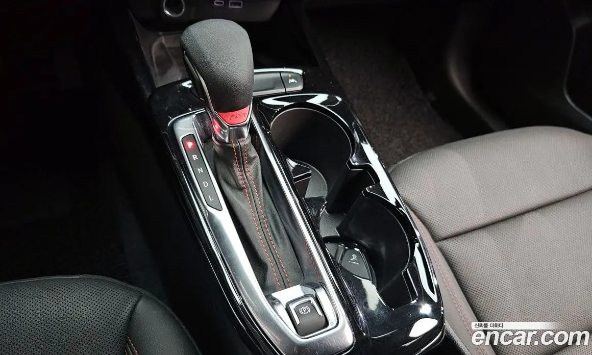 Chevrolet Trax 2023 1.2 автомат (гидро), фото 9