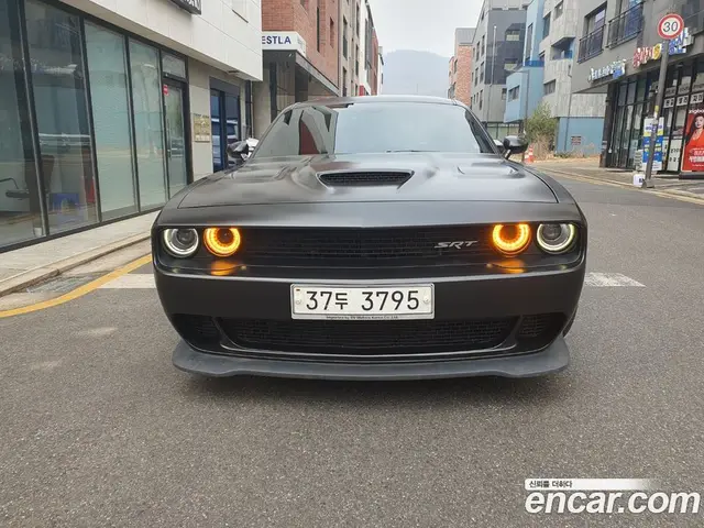 Dodge Challenger 2017 6.2 автомат (гидро), миниатюра 4