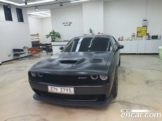 Dodge Challenger 2017 6.2 автомат (гидро), миниатюра 5
