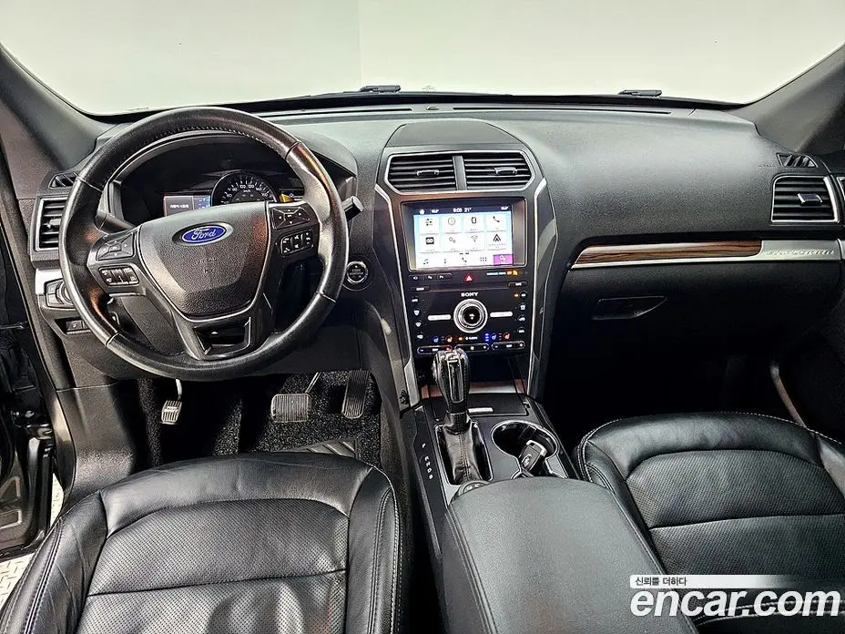Ford Explorer 2019 2.3 автомат (гидро), фото 5