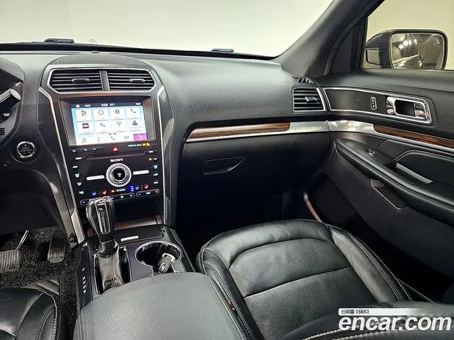 Ford Explorer 2019 2.3 автомат (гидро), миниатюра 10