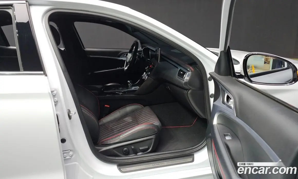 Genesis G70 2018 2.0 автомат (гидро), фото 24
