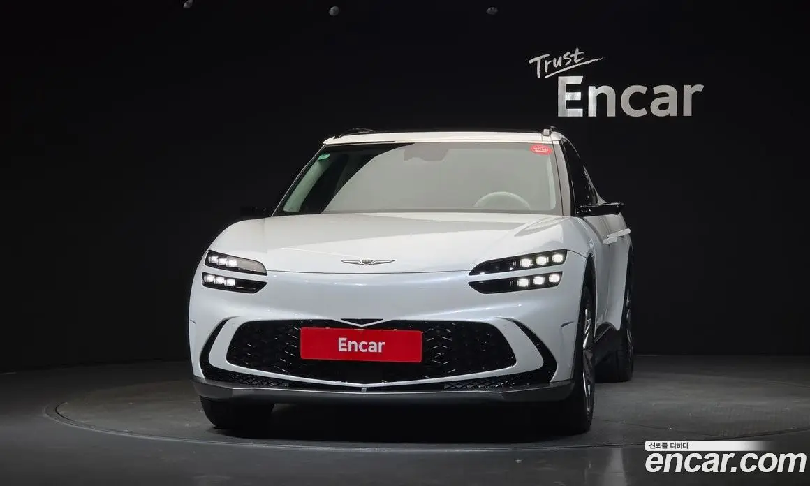 Genesis GV60 2023 0.1 автомат (гидро), фото 3