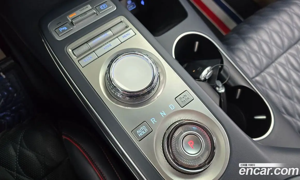 Genesis GV70 2021 2.5 автомат (гидро), фото 12