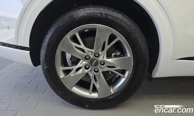 Genesis GV70 2021 2.5 автомат (гидро), миниатюра 5