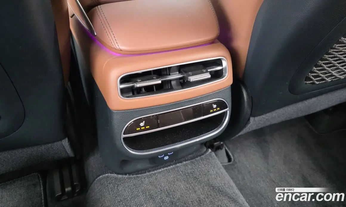 Genesis GV70 2023 2.5 автомат (гидро), фото 25